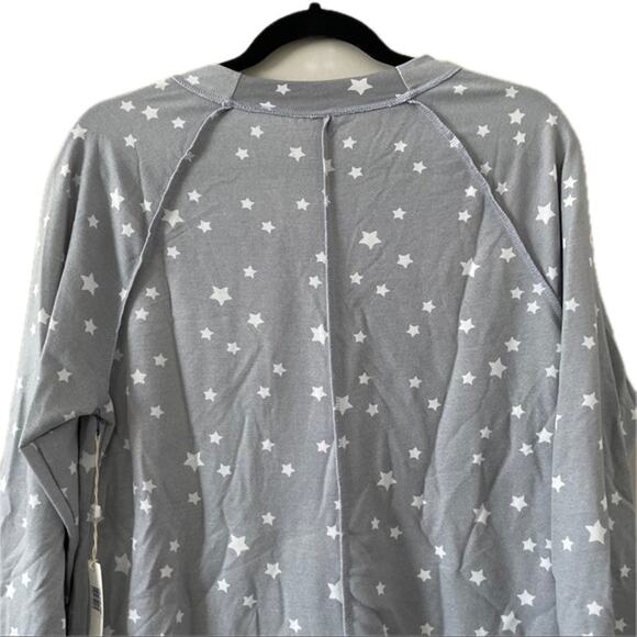 Caslon Lavender Gray with Stars Cozy Print Top Size Large - Picture 7 of 9